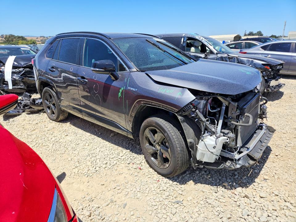 61391886 :رقم المزاد ، 4T3E6RFV6MU056098 vin ، 2021 Toyota Rav4 مزاد بيع