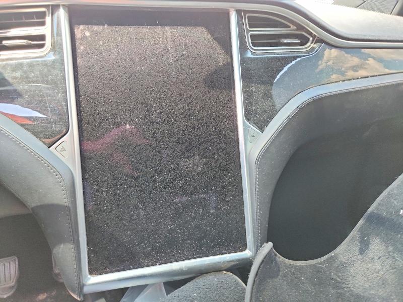 Продаж на аукціоні авто 2017 Tesla Model X, vin: 5YJXCBE26HF049096, номер лоту: 60079576
