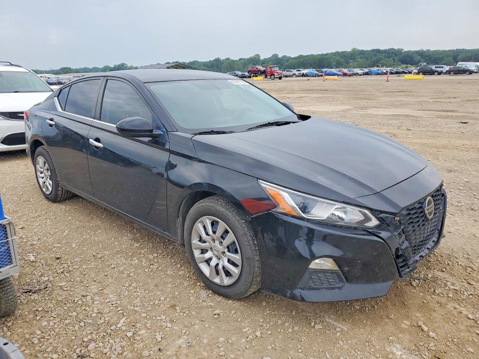 63389726 :رقم المزاد ، 1N4BL4BV2LC132797 vin ، 2020 Nissan Altima مزاد بيع