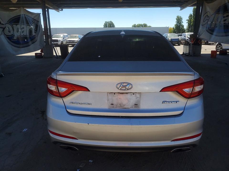 60205146 :رقم المزاد ، 5NPE34AF1FH102975 vin ، 2015 Hyundai Sonata مزاد بيع