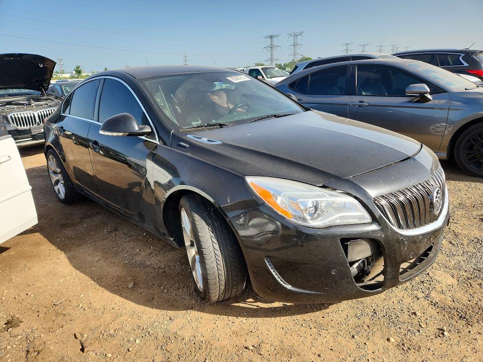 85985755 :رقم المزاد ، 2G4GV5GX8G9185393 vin ، 2016 Buick Regal مزاد بيع