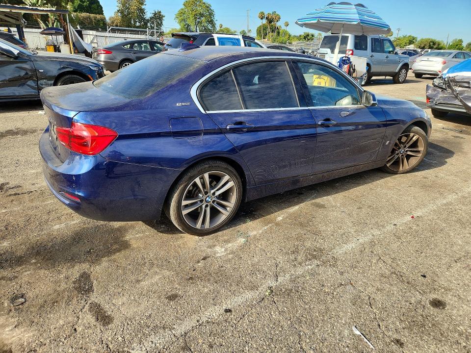 Продаж на аукціоні авто 2017 Bmw 330e, vin: WBA8E1C39HA156962, номер лоту: 61974636