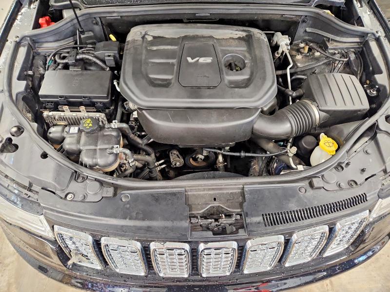 60397906 :رقم المزاد ، 1C4RJFCG3JC221043 vin ، 2018 Jeep Grand Cherokee مزاد بيع