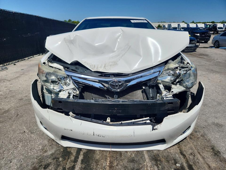 2014 Toyota Camry მანქანა იყიდება აუქციონზე, vin: 4T1BF1FKXEU761099, აუქციონის ნომერი: 61240356