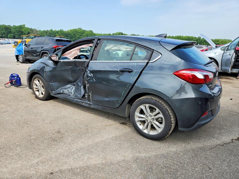 2019 Chevrolet Cruze მანქანა იყიდება აუქციონზე, vin: 3G1BE6SM5KS601163, აუქციონის ნომერი: 61565656