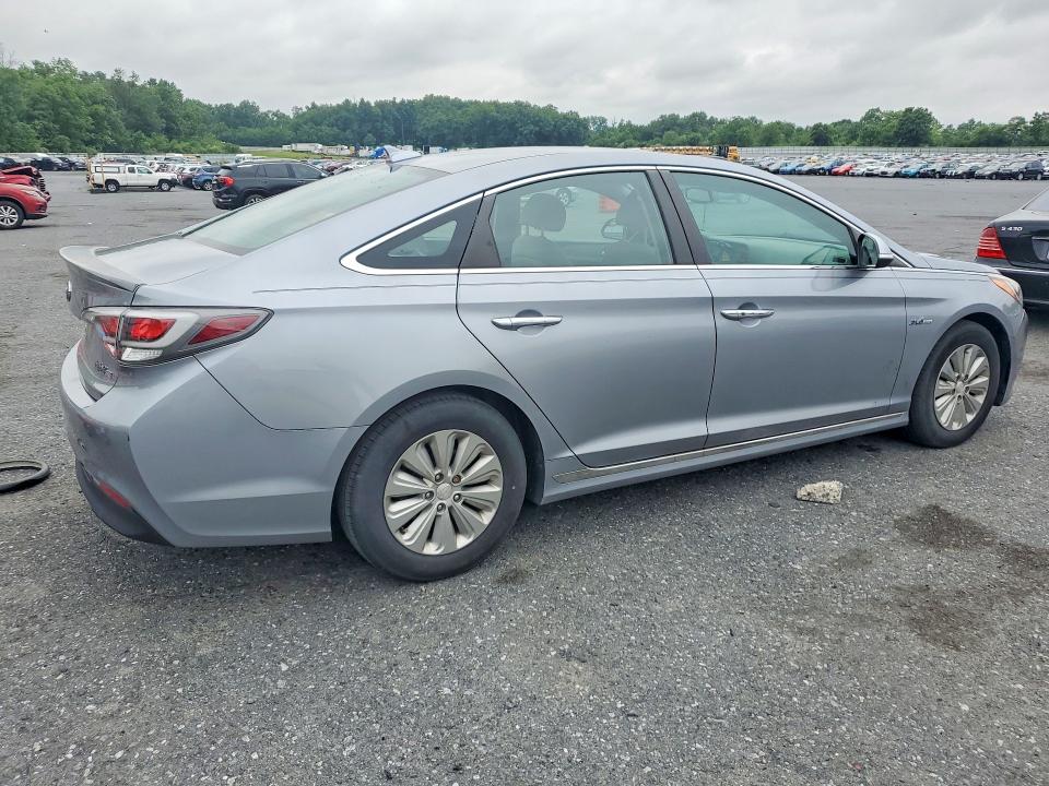 2016 Hyundai Sonata Hybrid მანქანა იყიდება აუქციონზე, vin: KMHE24L10GA015352, აუქციონის ნომერი: 59696256