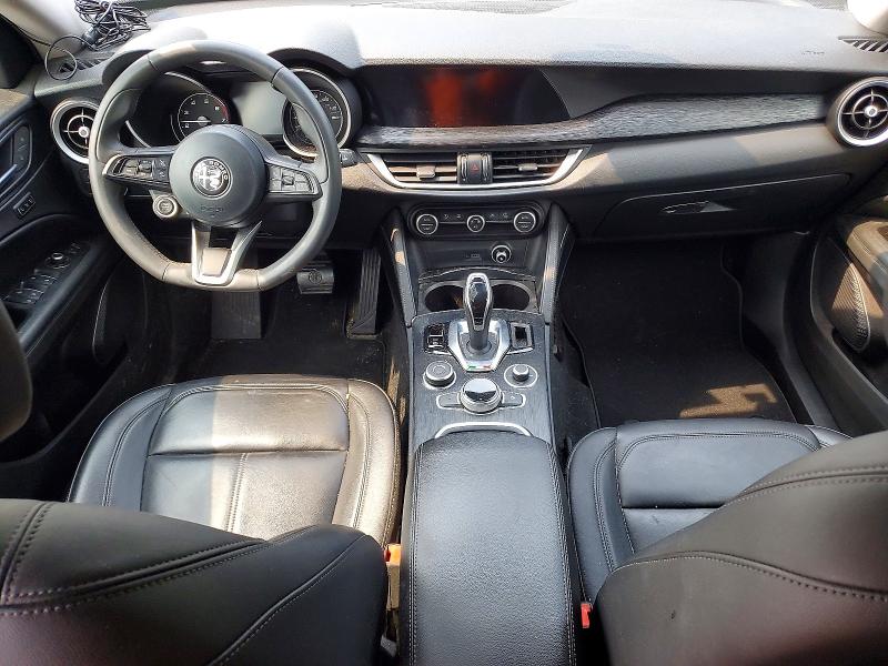 60711086 :رقم المزاد ، ZASPAKAN1M7D11913 vin ، 2021 Alfa Romeo Stelvio مزاد بيع
