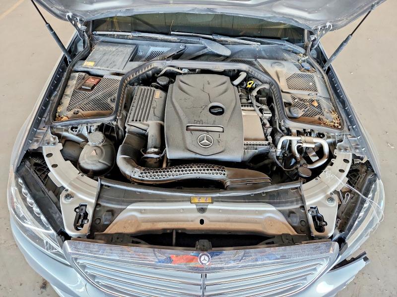 62911556 :رقم المزاد ، 55SWF4JB2FU054781 vin ، 2015 Mercedes-benz C مزاد بيع