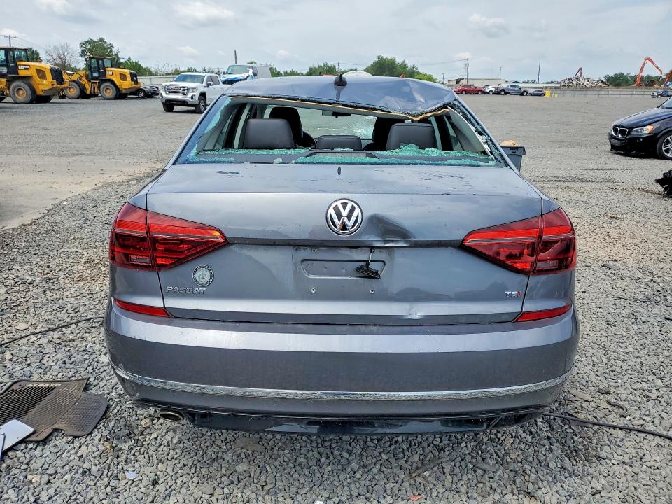 Aukcja sprzedaży 2018 Volkswagen Passat, vin: 1VWAA7A38JC009917, numer aukcji: 60417006