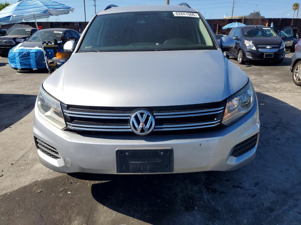 62841566 :رقم المزاد ، WVGAV7AX6GW525884 vin ، 2016 Volkswagen Tiguan مزاد بيع