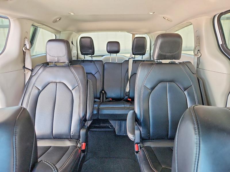 Продажа на аукционе авто 2023 Chrysler Pacifica, vin: 2C4RC1BG3PR597322, номер лота: 57498276