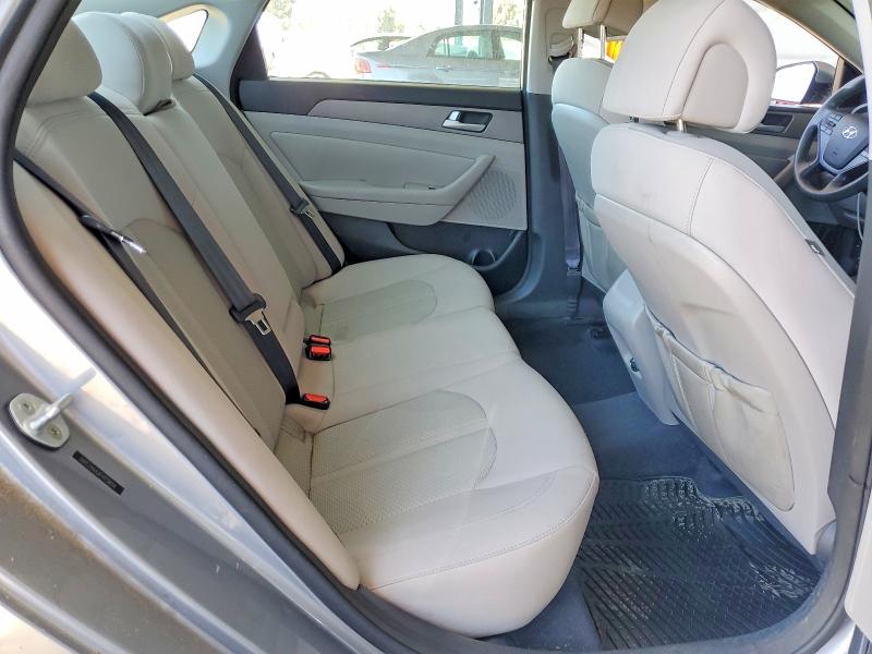 2015 Hyundai Sonata მანქანა იყიდება აუქციონზე, vin: 5NPE24AA3FH115654, აუქციონის ნომერი: 61583176