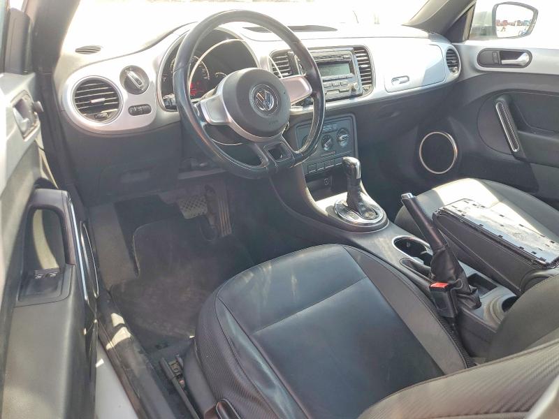 60166246 :رقم المزاد ، 3VWJX7AT8DM672776 vin ، 2013 Volkswagen Beetle مزاد بيع