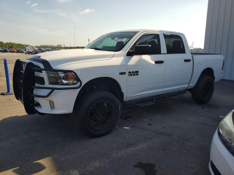 61918916 :رقم المزاد ، 1C6RR7KT0JS314418 vin ، 2018 Ram 1500 مزاد بيع