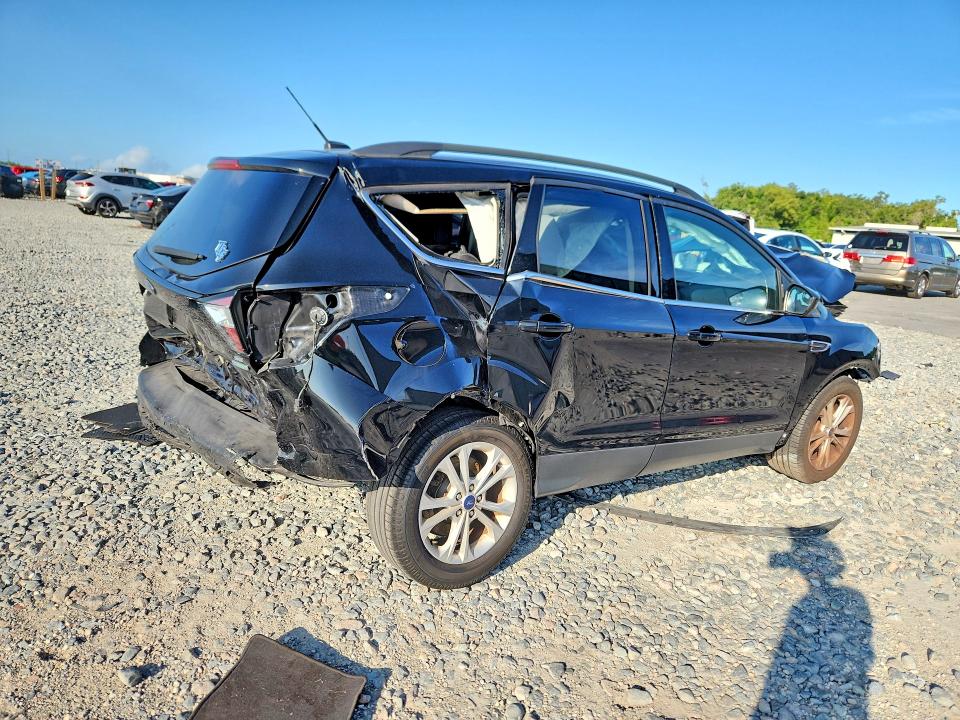 Aukcja sprzedaży 2018 Ford Escape, vin: 1FMCU0GD1JUA75967, numer aukcji: 62600746