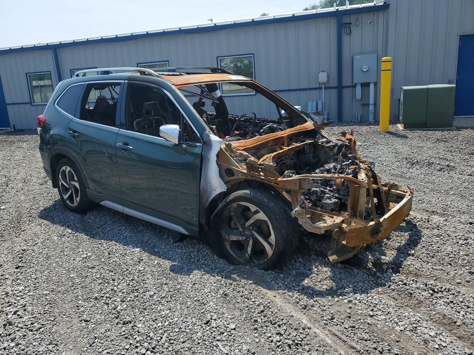2024 Subaru Forester მანქანა იყიდება აუქციონზე, vin: JF2SKAMC2RH439360, აუქციონის ნომერი: 61762536