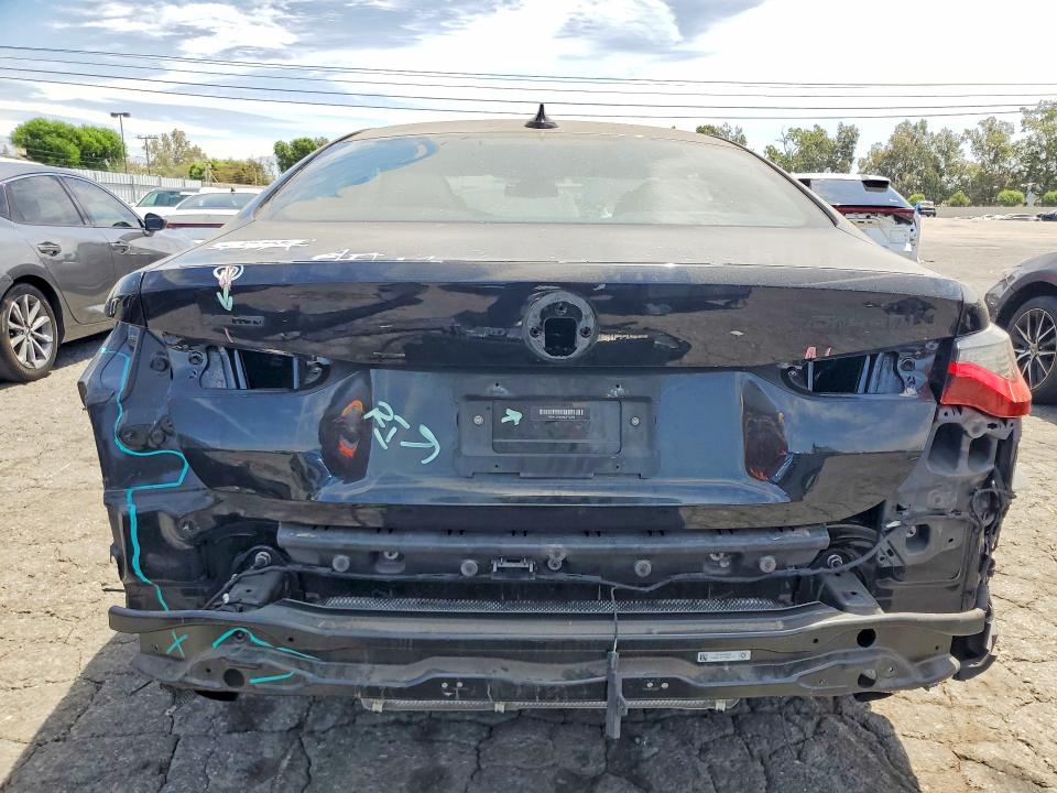 60832026 :رقم المزاد ، WBA13AR04MCF72259 vin ، 2021 Bmw M440xi مزاد بيع