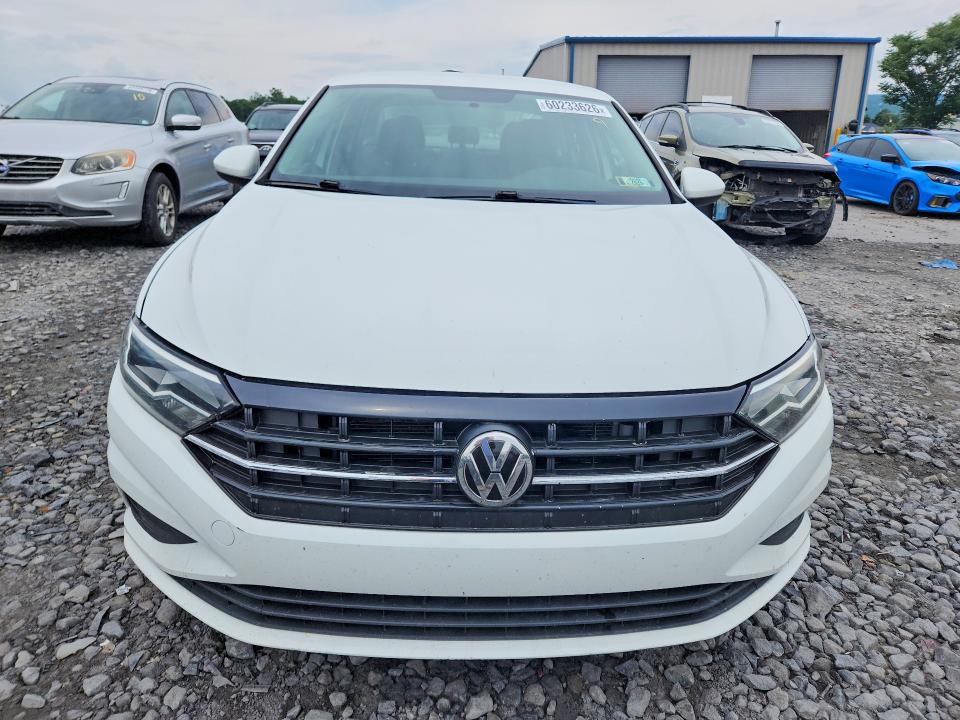 60233626 :رقم المزاد ، 3VWC57BU4KM062103 vin ، 2019 Volkswagen Jetta مزاد بيع
