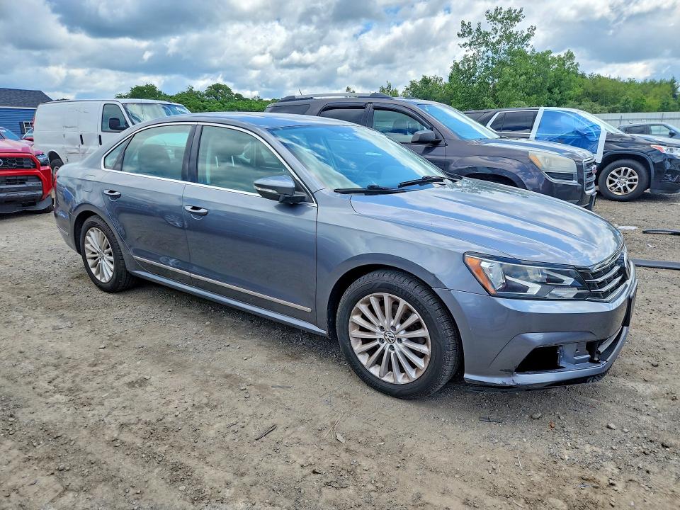 Продажа на аукционе авто 2016 Volkswagen Passat, vin: 1VWBT7A37GC014128, номер лота: 63427346
