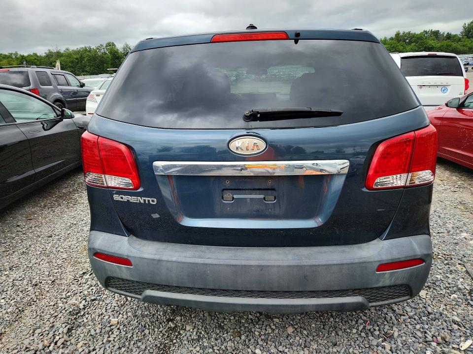 2011 Kia Sorento მანქანა იყიდება აუქციონზე, vin: 5XYKT3A17BG005931, აუქციონის ნომერი: 60246486