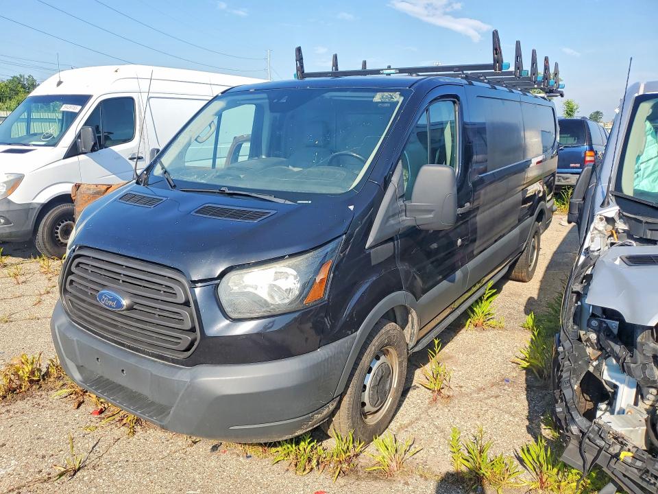 60151276 :رقم المزاد ، 1FTBW2YG1GKB48662 vin ، 2016 Ford Transit مزاد بيع