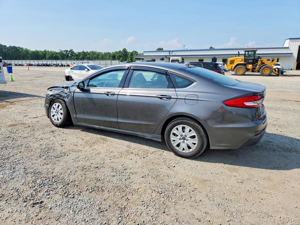 Продажа на аукционе авто 2020 Ford Fusion, vin: 3FA6P0G74LR143343, номер лота: 61478926