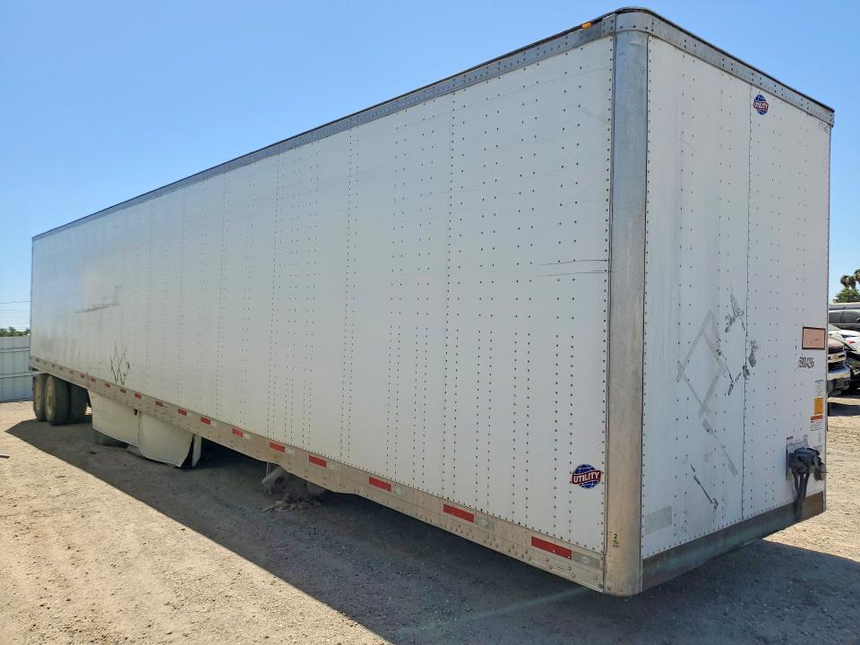 Продаж на аукціоні авто 2018 Utility Trailer Trailer, vin: 1UYVS253XJ7237801, номер лоту: 59004296