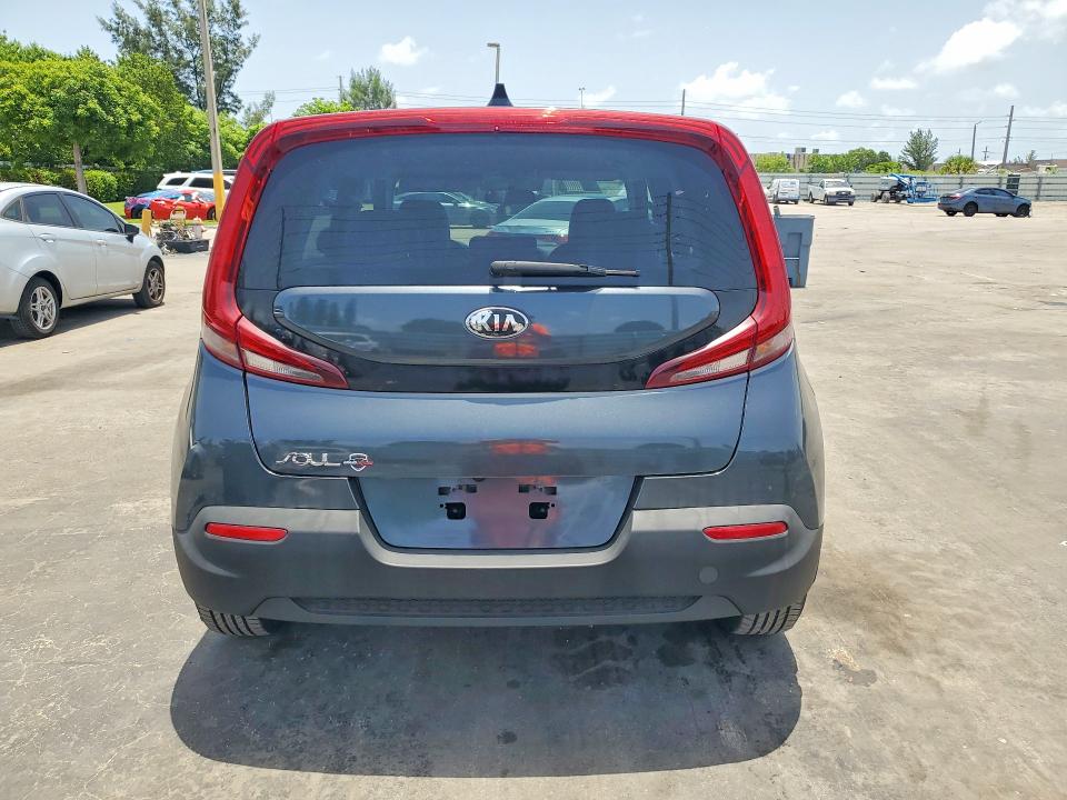 2020 Kia Soul მანქანა იყიდება აუქციონზე, vin: KNDJ23AU8L7010613, აუქციონის ნომერი: 60367366