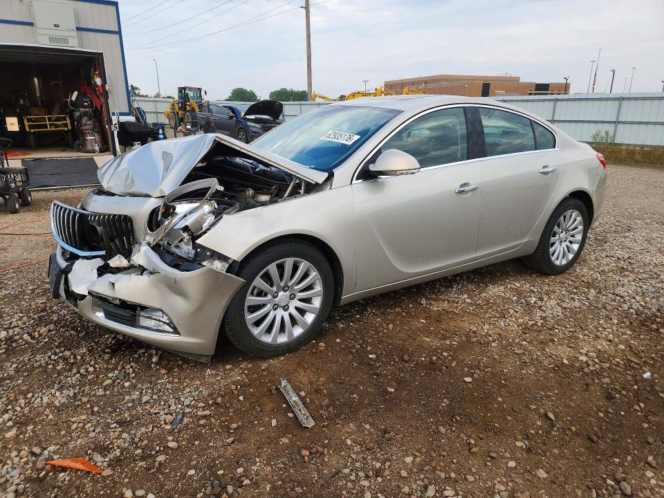 62935176 :رقم المزاد ، 2G4GS5EV4D9175322 vin ، 2013 Buick Regal مزاد بيع