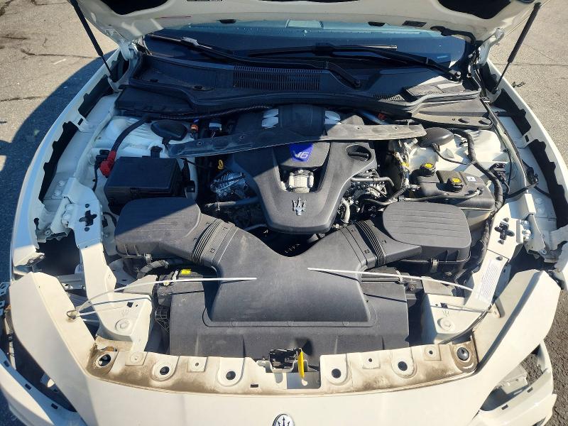 Продажа на аукционе авто 2022 Maserati Ghibli, vin: ZAM57YTM2NX386980, номер лота: 63222206