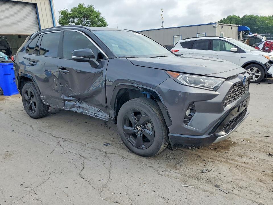 60481576 :رقم المزاد ، 2T3E6RFVXMW019622 vin ، 2021 Toyota Rav4 مزاد بيع