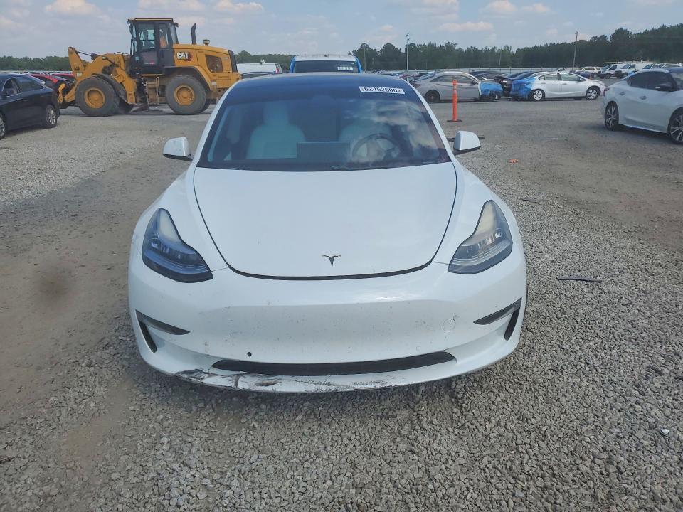 62452606 :رقم المزاد ، 5YJ3E1EA8MF851881 vin ، 2021 Tesla Model 3 مزاد بيع