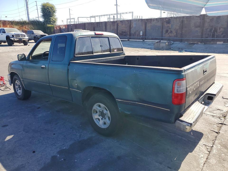 60656526 :رقم المزاد ، JT4TN14D2V0038726 vin ، 1997 Toyota T100 مزاد بيع