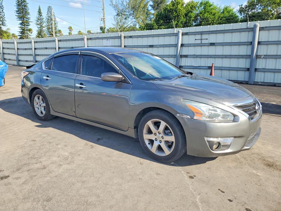 63043246 :رقم المزاد ، 1N4AL3AP3FN366237 vin ، 2015 Nissan Altima مزاد بيع