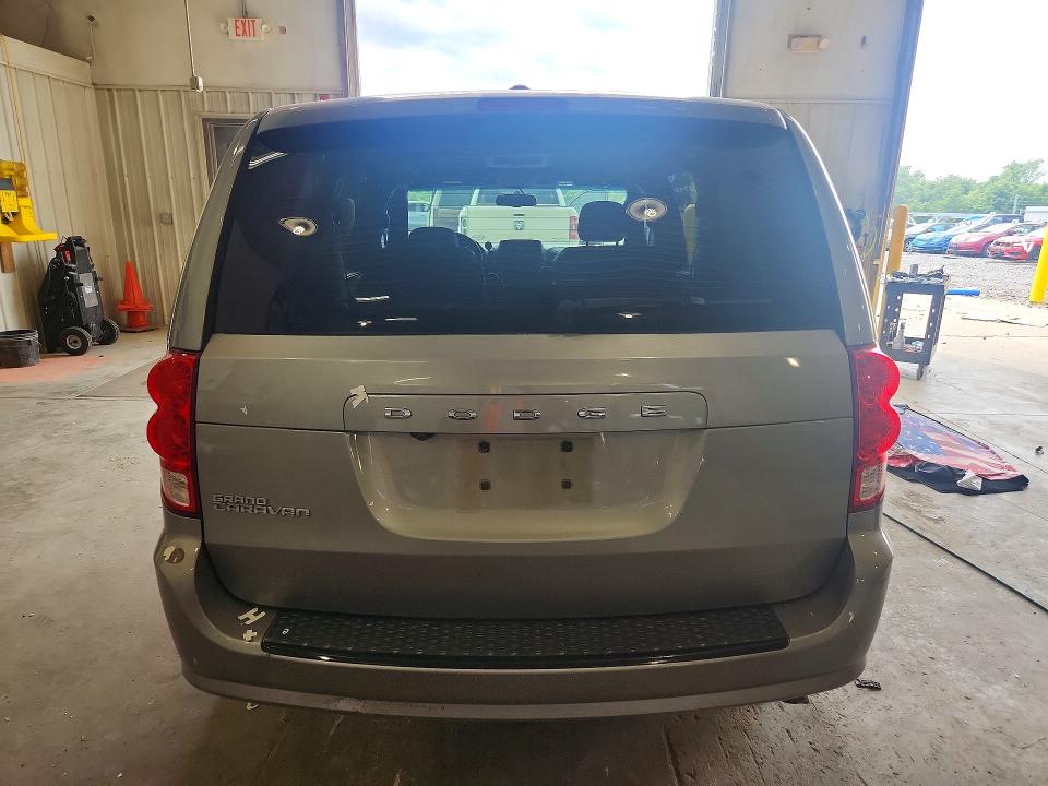 59731776 :رقم المزاد ، 2C4RDGCG4HR547934 vin ، 2017 Dodge Grand Caravan مزاد بيع