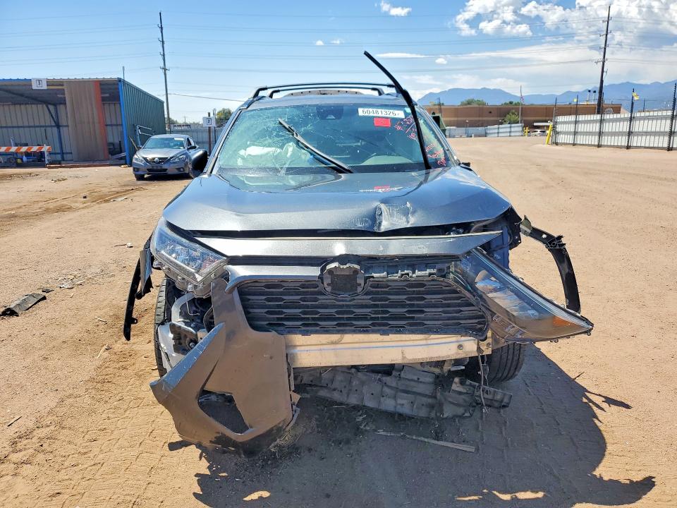60481326 :رقم المزاد ، 2T3F1RFVXLC088975 vin ، 2020 Toyota Rav4 مزاد بيع