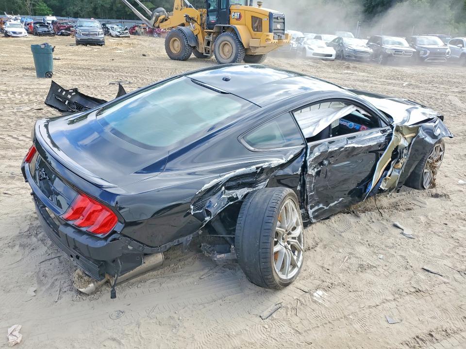 60275166 :رقم المزاد ، 1FA6P8TH9J5153685 vin ، 2018 Ford Mustang مزاد بيع