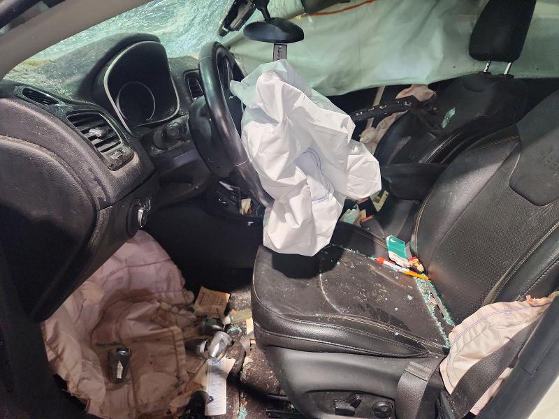61514146 :رقم المزاد ، 3C4NJDCB6MT500504 vin ، 2021 Jeep Compass مزاد بيع