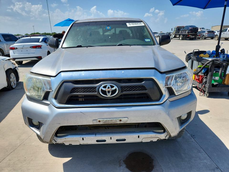 Продажа на аукционе авто 2015 Toyota Tacoma, vin: 5TFJU4GN5FX065444, номер лота: 61898856