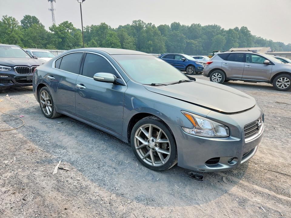61298256 :رقم المزاد ، 1N4AA5AP6BC818124 vin ، 2011 Nissan Maxima مزاد بيع