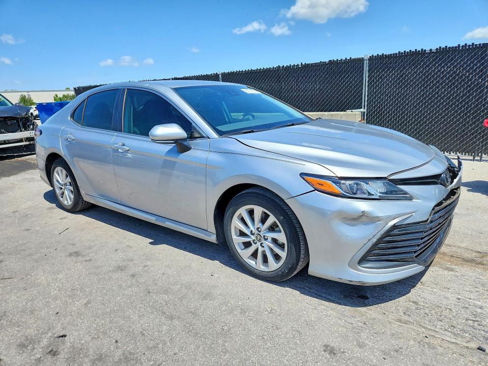 Продаж на аукціоні авто 2024 Toyota Camry, vin: 4T1C11AK6RU860356, номер лоту: 61032506