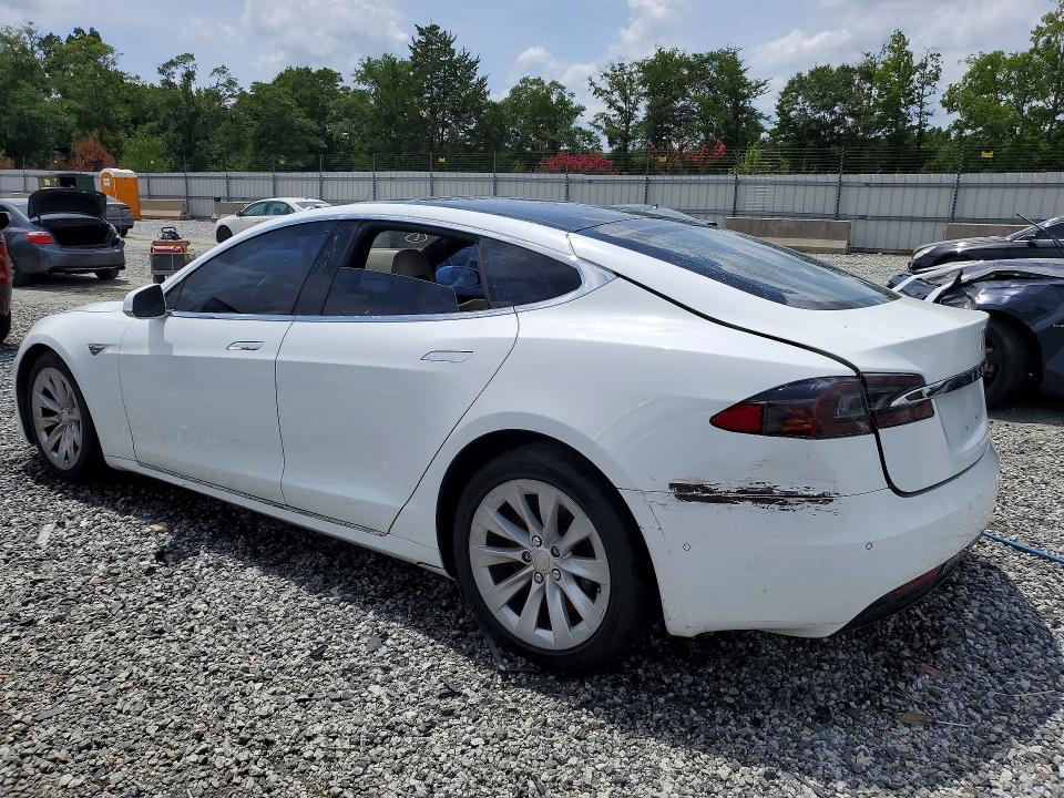 2016 Tesla Model S მანქანა იყიდება აუქციონზე, vin: 5YJSA1E28GF149807, აუქციონის ნომერი: 61364476