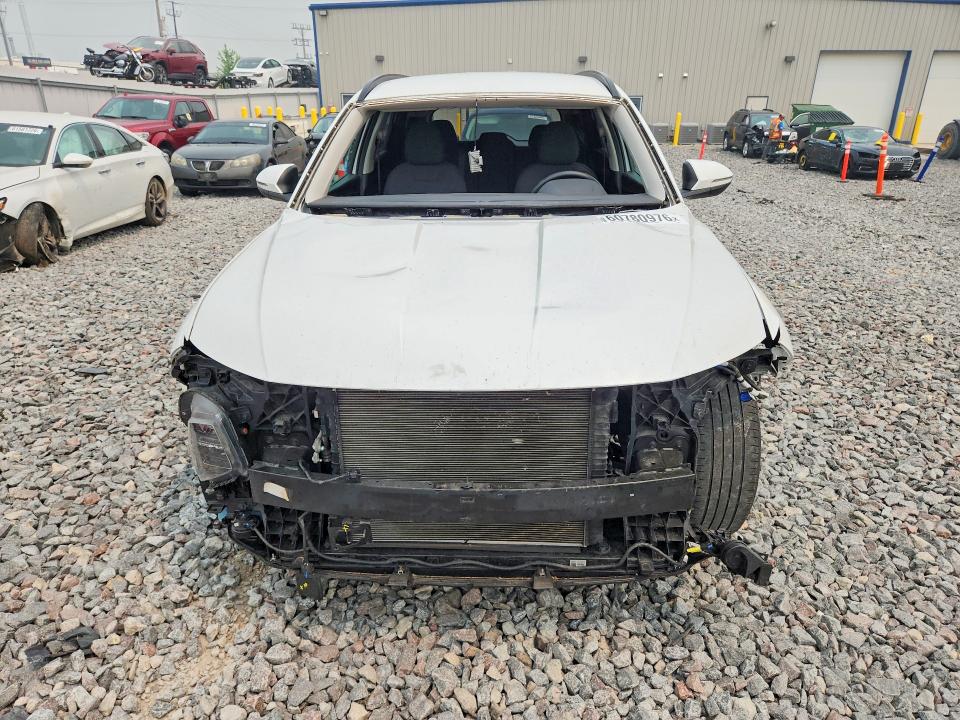 60780976 :رقم المزاد ، 5NMJBCAE0NH107616 vin ، 2022 Hyundai Tucson مزاد بيع