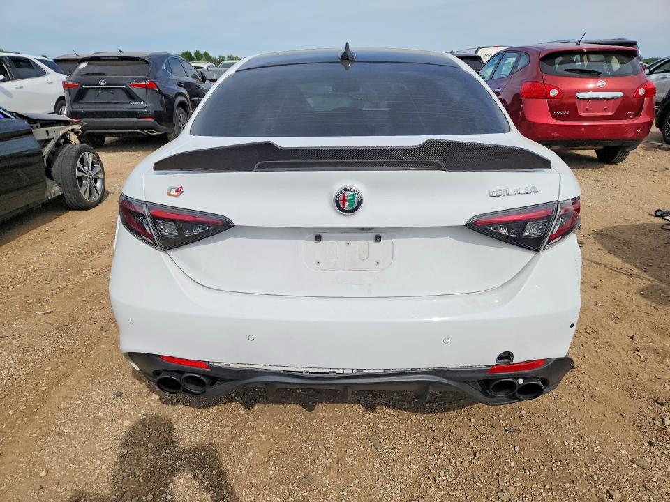 Продажа на аукционе авто 2024 Alfa Romeo Giulia, vin: ZARFANBN4R7681299, номер лота: 60740966