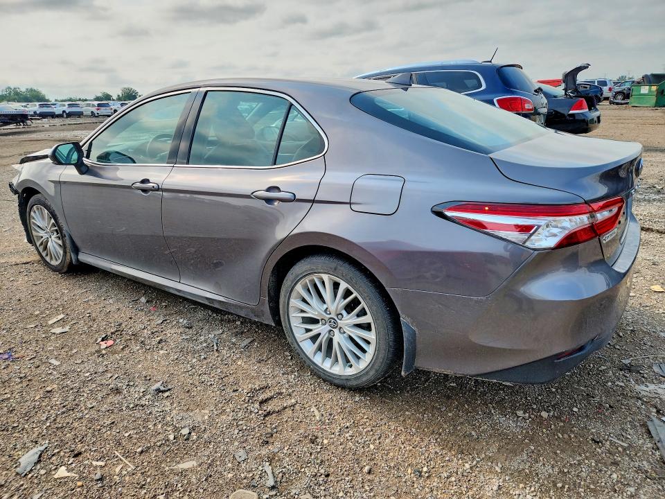 2020 Toyota Camry მანქანა იყიდება აუქციონზე, vin: 4T1F11AK8LU883304, აუქციონის ნომერი: 62781416