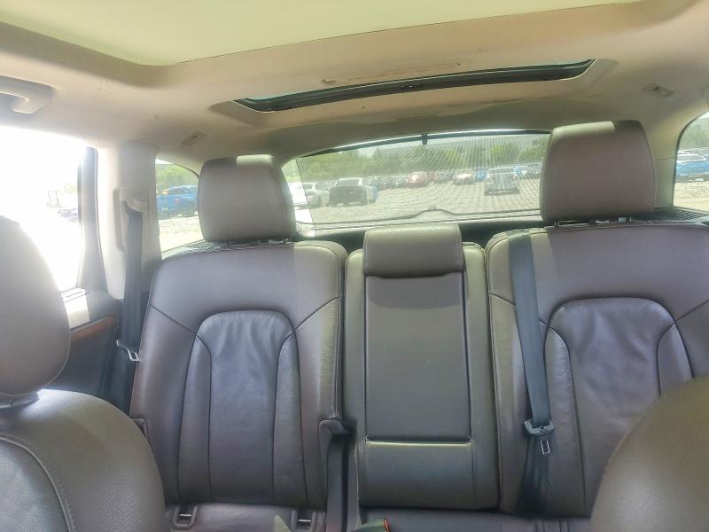 60640826 :رقم المزاد ، WA1LMAFE9FD007938 vin ، 2015 Audi Q7 مزاد بيع