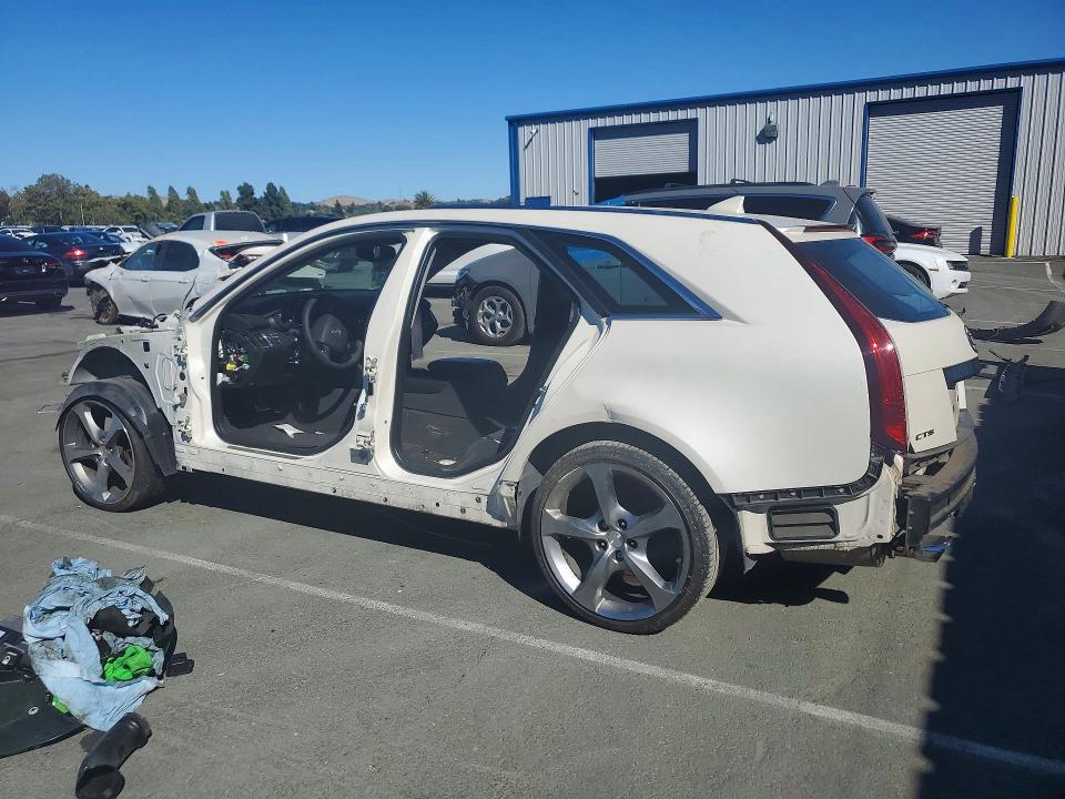 62442896 :رقم المزاد ، 1G6DV8EP9E0134393 vin ، 2014 Cadillac Cts-v مزاد بيع