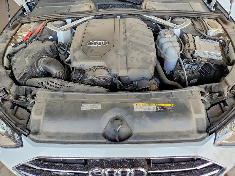 Продаж на аукціоні авто 2021 Audi A4, vin: WAUBBAF40MN012786, номер лоту: 59716896