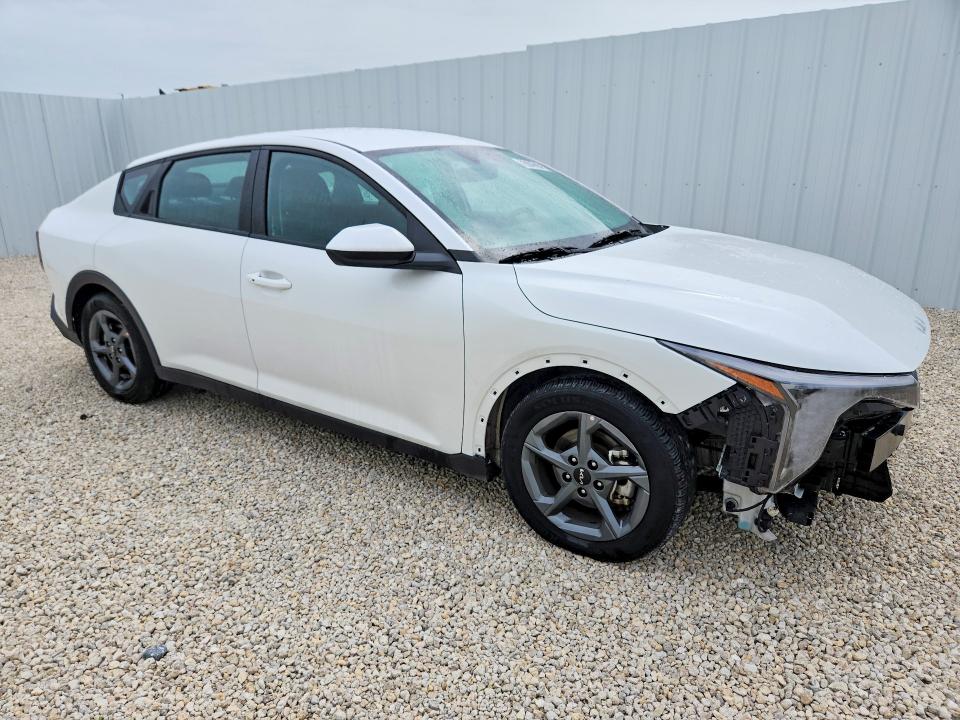 60765376 :رقم المزاد ، 3KPFT4DEXSE100857 vin ، 2025 Kia K4 مزاد بيع