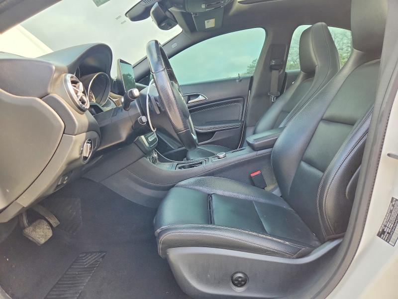 61790816 :رقم المزاد ، WDDSJ4GB4KN699729 vin ، 2019 Mercedes-benz Cla مزاد بيع